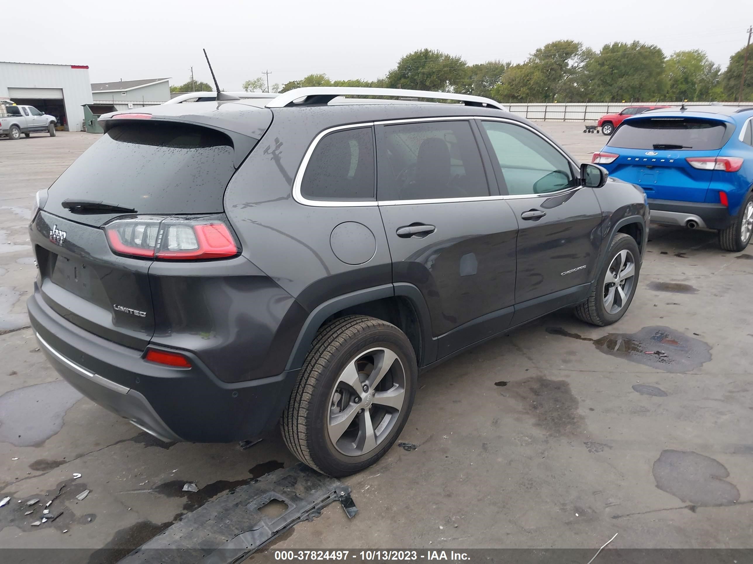 Photo 3 VIN: 1C4PJMDX3MD181118 - JEEP CHEROKEE 