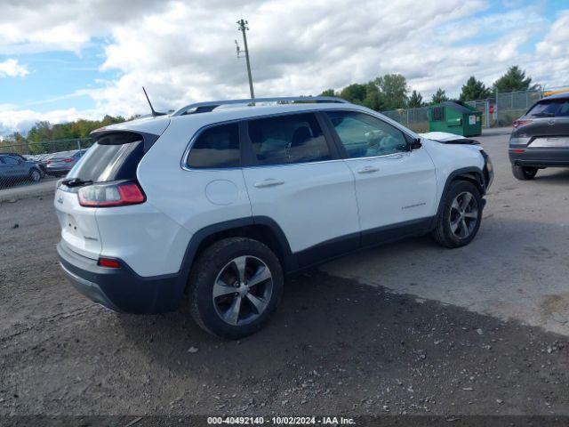 Photo 3 VIN: 1C4PJMDX6KD218207 - JEEP CHEROKEE 