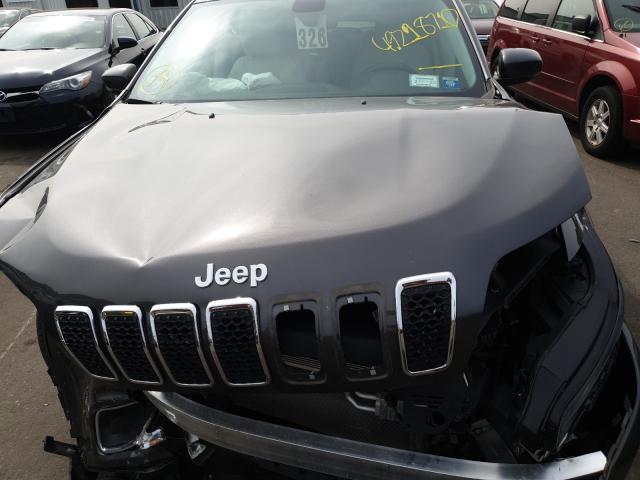 Photo 6 VIN: 1C4PJMDX6KD304679 - JEEP CHEROKEE L 