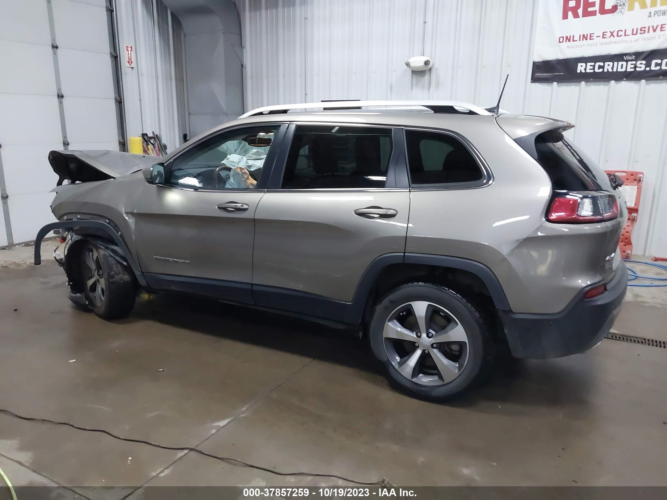 Photo 14 VIN: 1C4PJMDX6MD179086 - JEEP CHEROKEE 