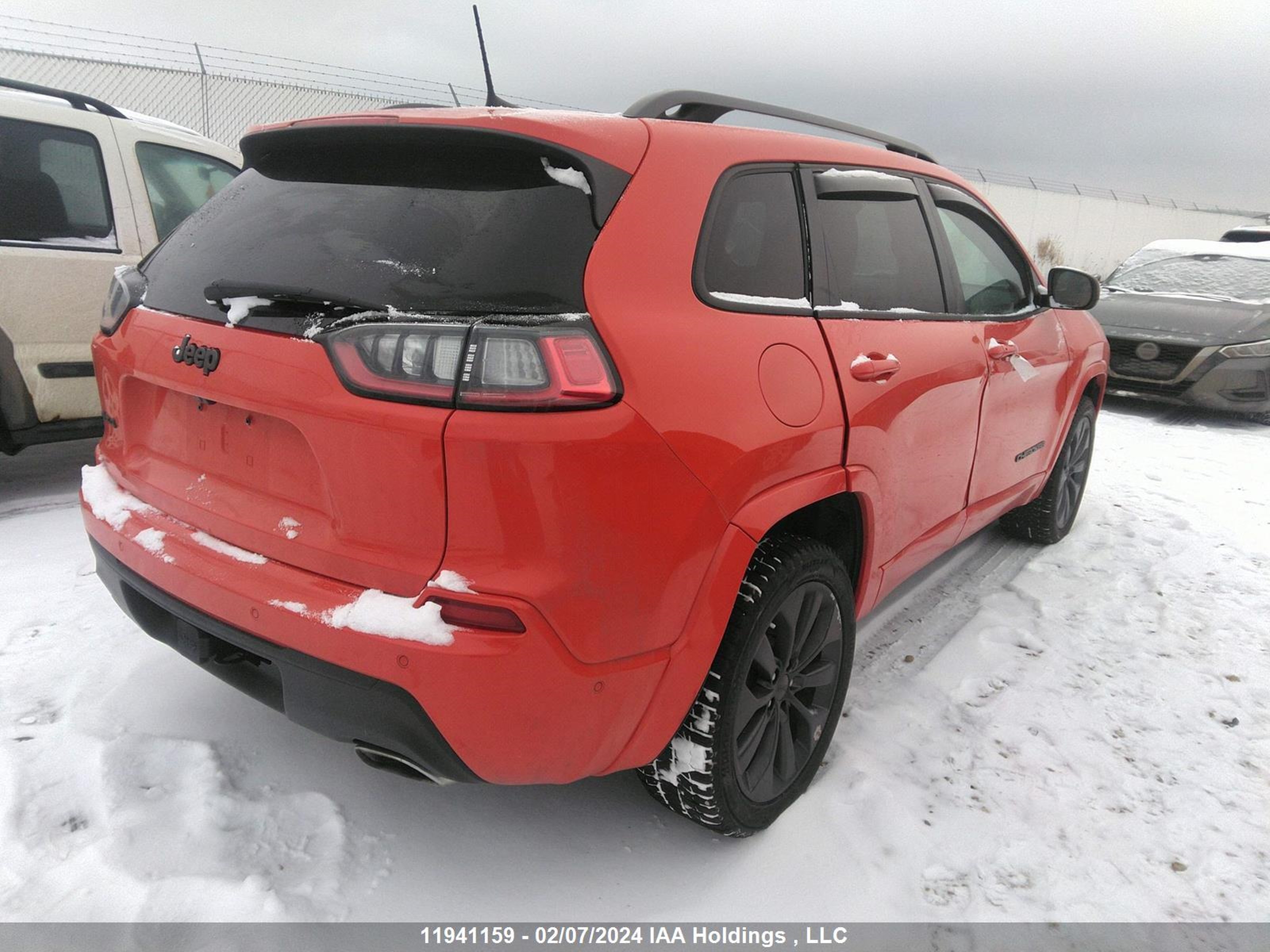 Photo 3 VIN: 1C4PJMDX9MD135972 - JEEP CHEROKEE 