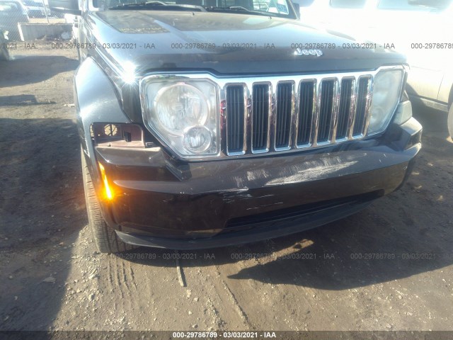 Photo 5 VIN: 1C4PJMFK0CW134763 - JEEP LIBERTY 