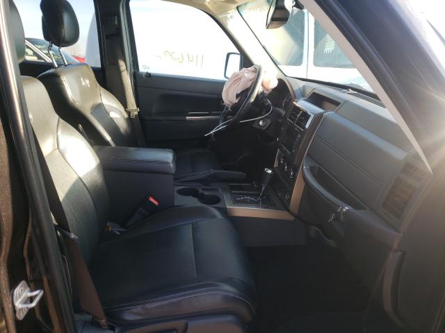 Photo 4 VIN: 1C4PJMFK1CW144993 - JEEP LIBERTY JE 