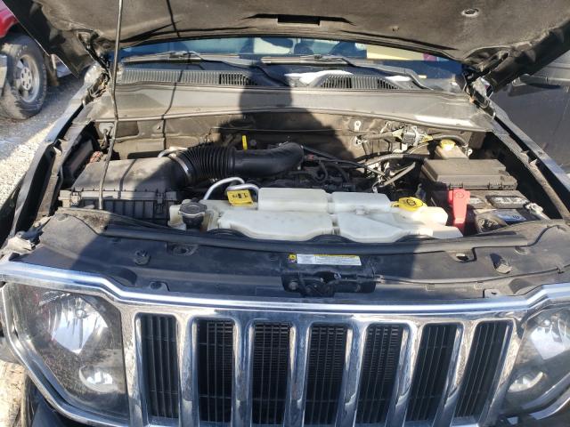 Photo 6 VIN: 1C4PJMFK1CW144993 - JEEP LIBERTY JE 