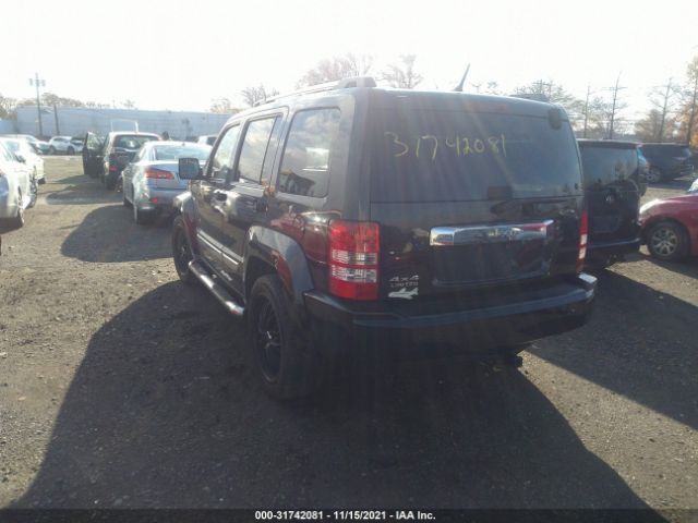 Photo 2 VIN: 1C4PJMFK2CW141469 - JEEP LIBERTY 