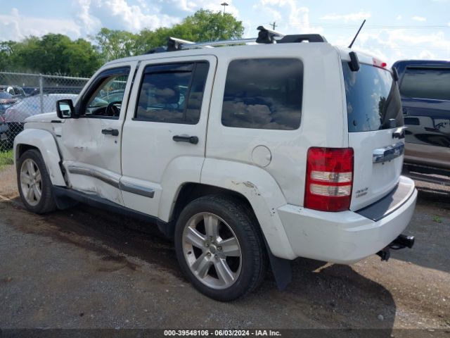 Photo 2 VIN: 1C4PJMFK2CW185410 - JEEP LIBERTY 