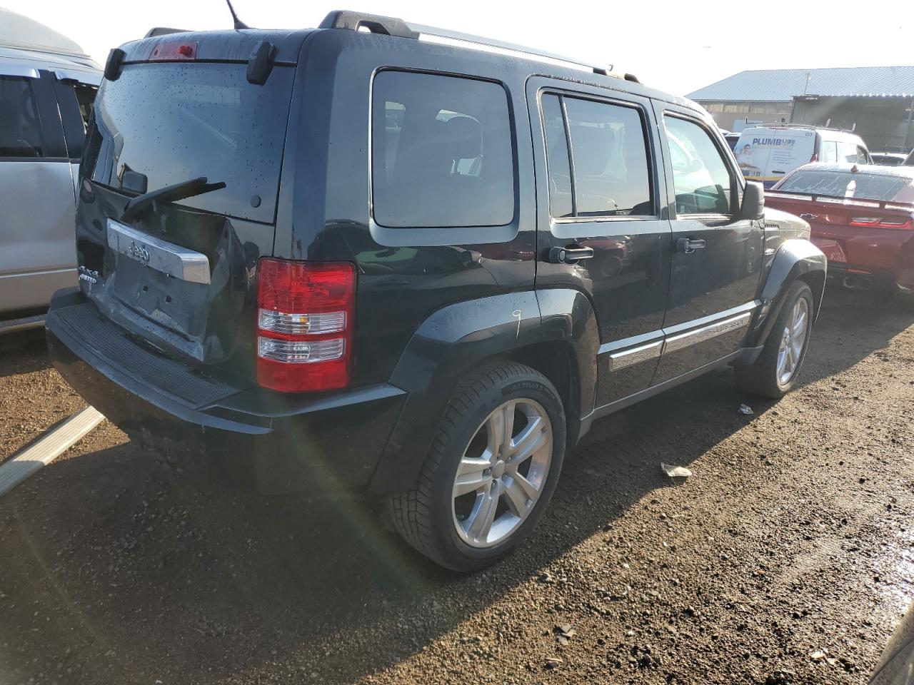 Photo 2 VIN: 1C4PJMFK3CW205017 - JEEP LIBERTY (NORTH AMERICA) 