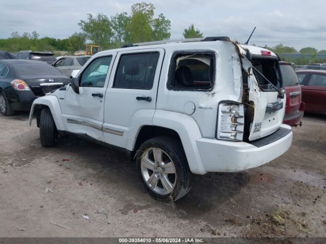 Photo 2 VIN: 1C4PJMFK6CW216917 - JEEP LIBERTY 