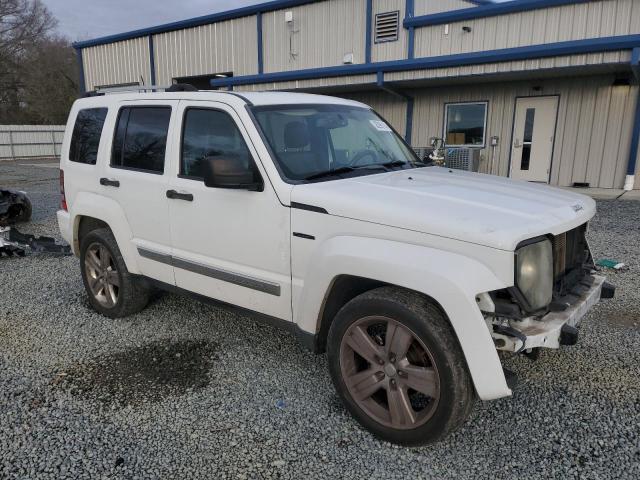 Photo 3 VIN: 1C4PJMFK8CW154582 - JEEP LIBERTY 