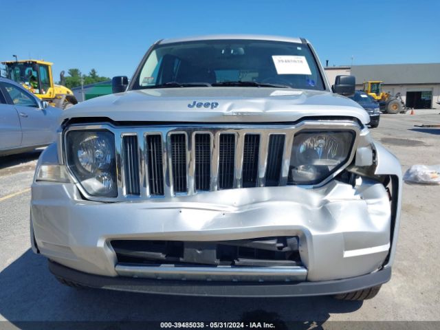 Photo 5 VIN: 1C4PJMFKXCW124953 - JEEP LIBERTY 