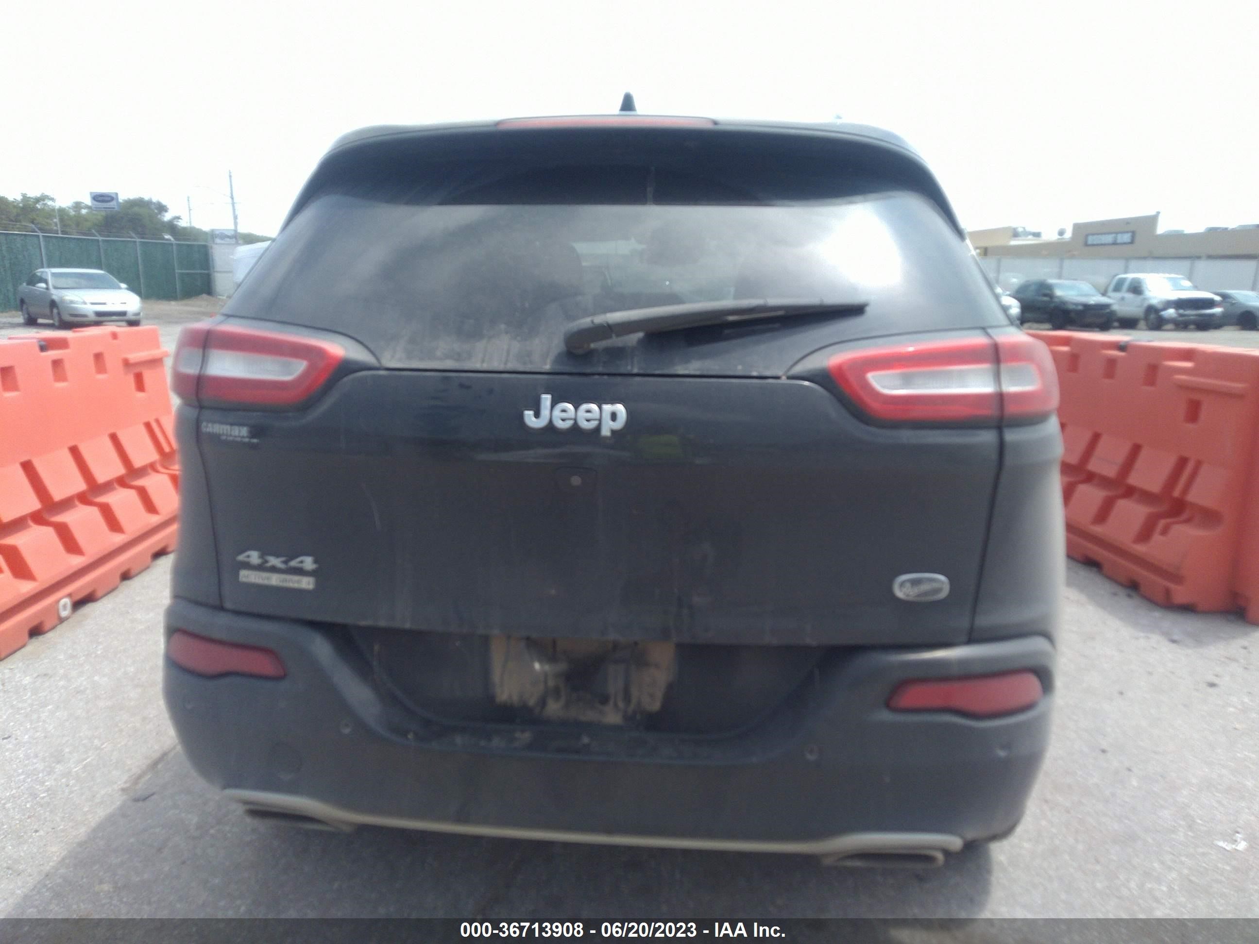 Photo 15 VIN: 1C4PJMJS6GW314603 - JEEP CHEROKEE 