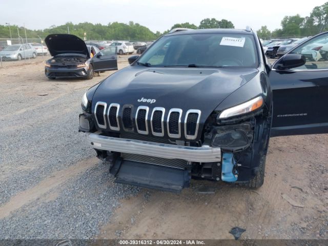 Photo 5 VIN: 1C4PJMLB0JD506972 - JEEP CHEROKEE 