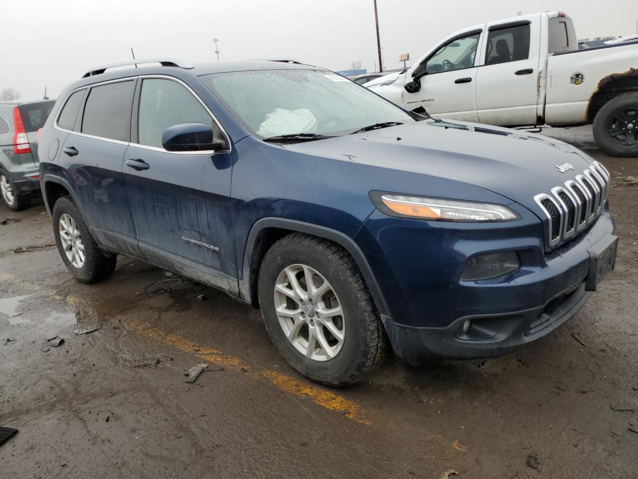 Photo 3 VIN: 1C4PJMLB0JD561390 - JEEP GRAND CHEROKEE 