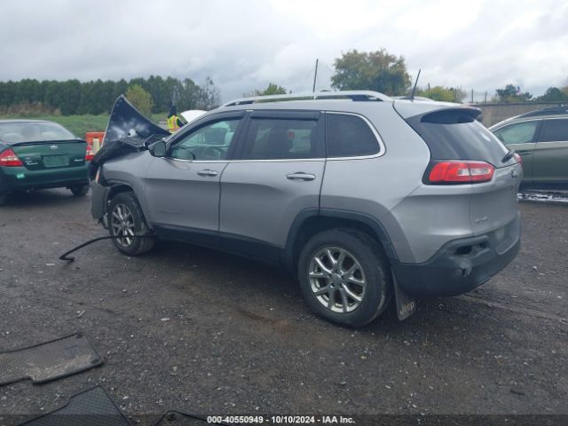 Photo 2 VIN: 1C4PJMLB6JD506894 - JEEP CHEROKEE 