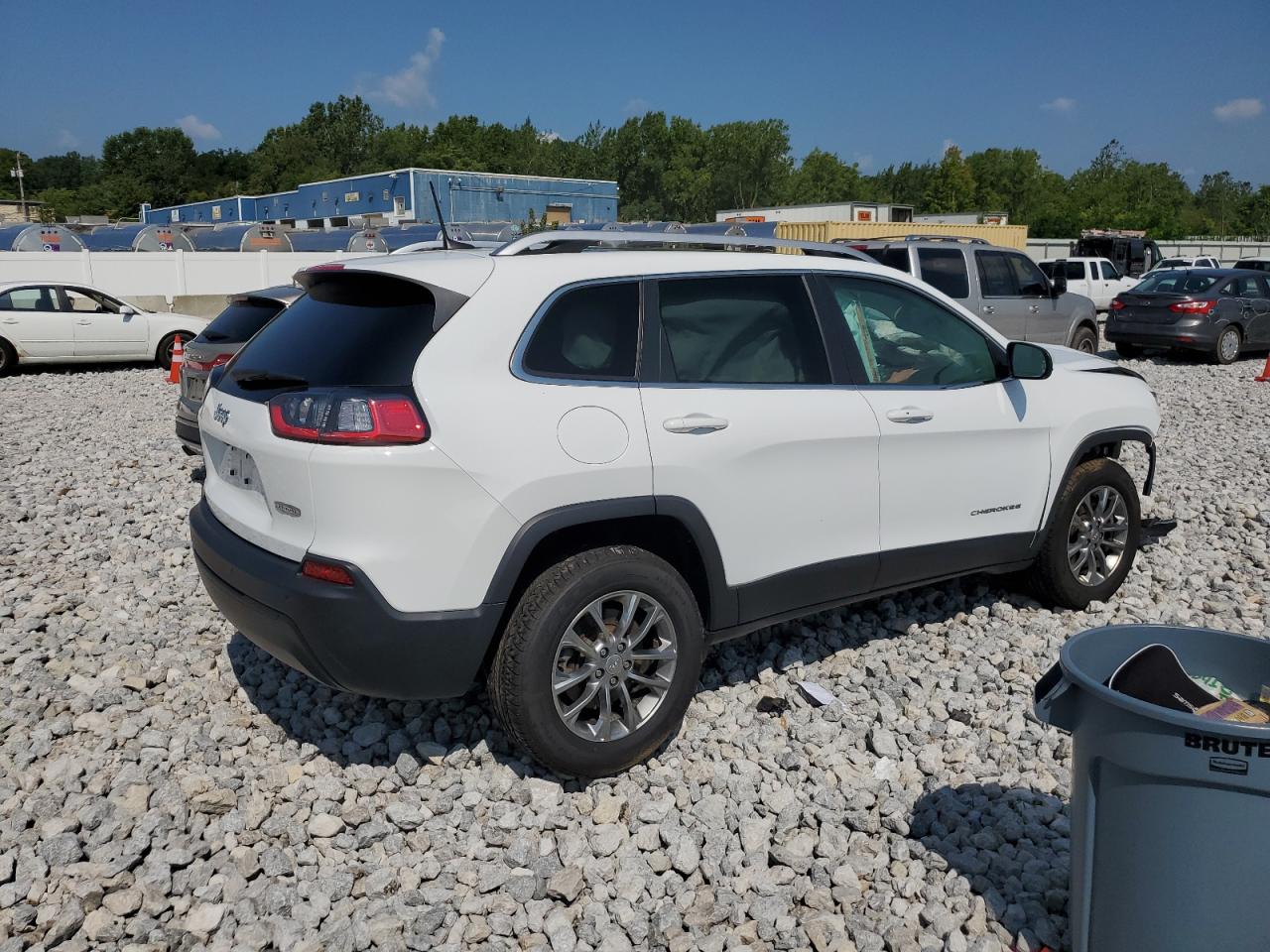 Photo 2 VIN: 1C4PJMLB7KD380112 - JEEP CHEROKEE 