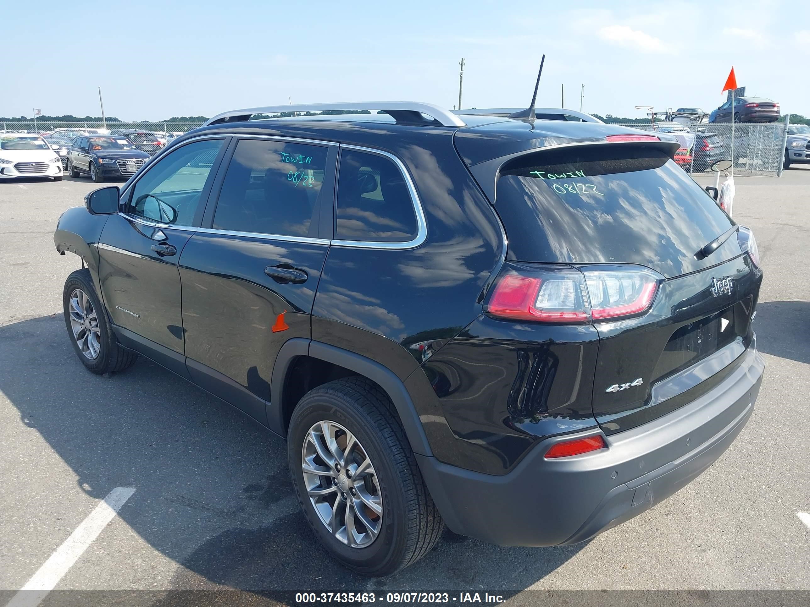 Photo 2 VIN: 1C4PJMLB7MD101129 - JEEP CHEROKEE 