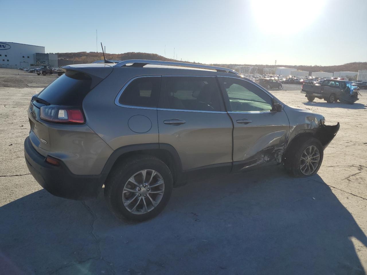 Photo 2 VIN: 1C4PJMLB9LD557986 - JEEP GRAND CHEROKEE 