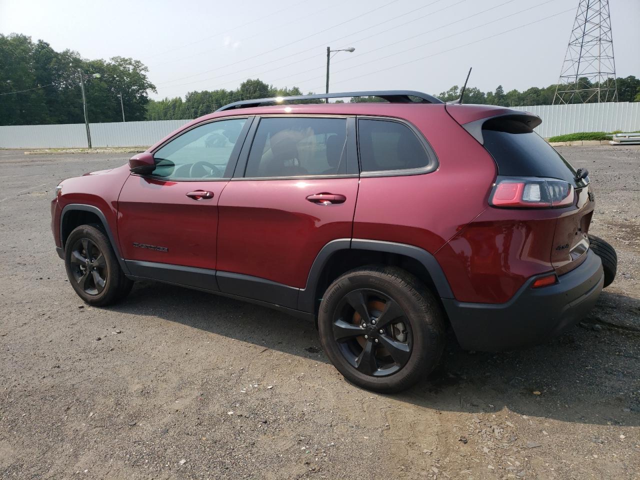 Photo 1 VIN: 1C4PJMLB9MD186684 - JEEP CHEROKEE 