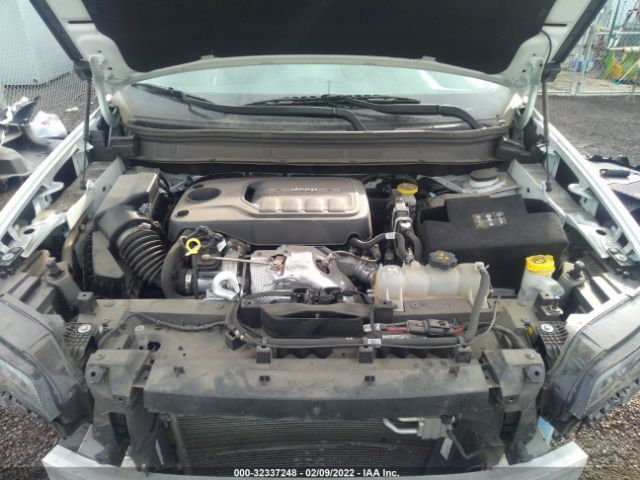 Photo 9 VIN: 1C4PJMLN0KD167660 - JEEP CHEROKEE 