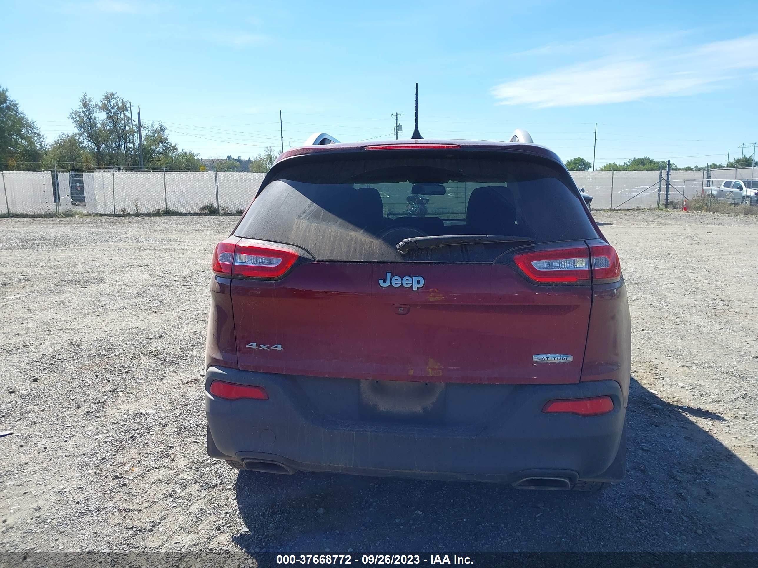 Photo 15 VIN: 1C4PJMLX0JD617324 - JEEP CHEROKEE 