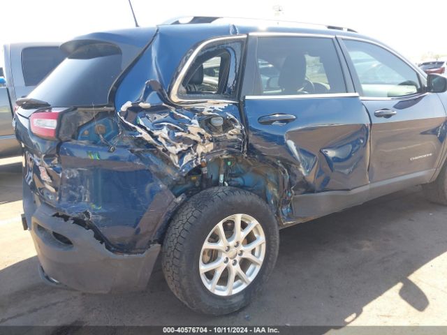 Photo 5 VIN: 1C4PJMLX3JD564876 - JEEP CHEROKEE 