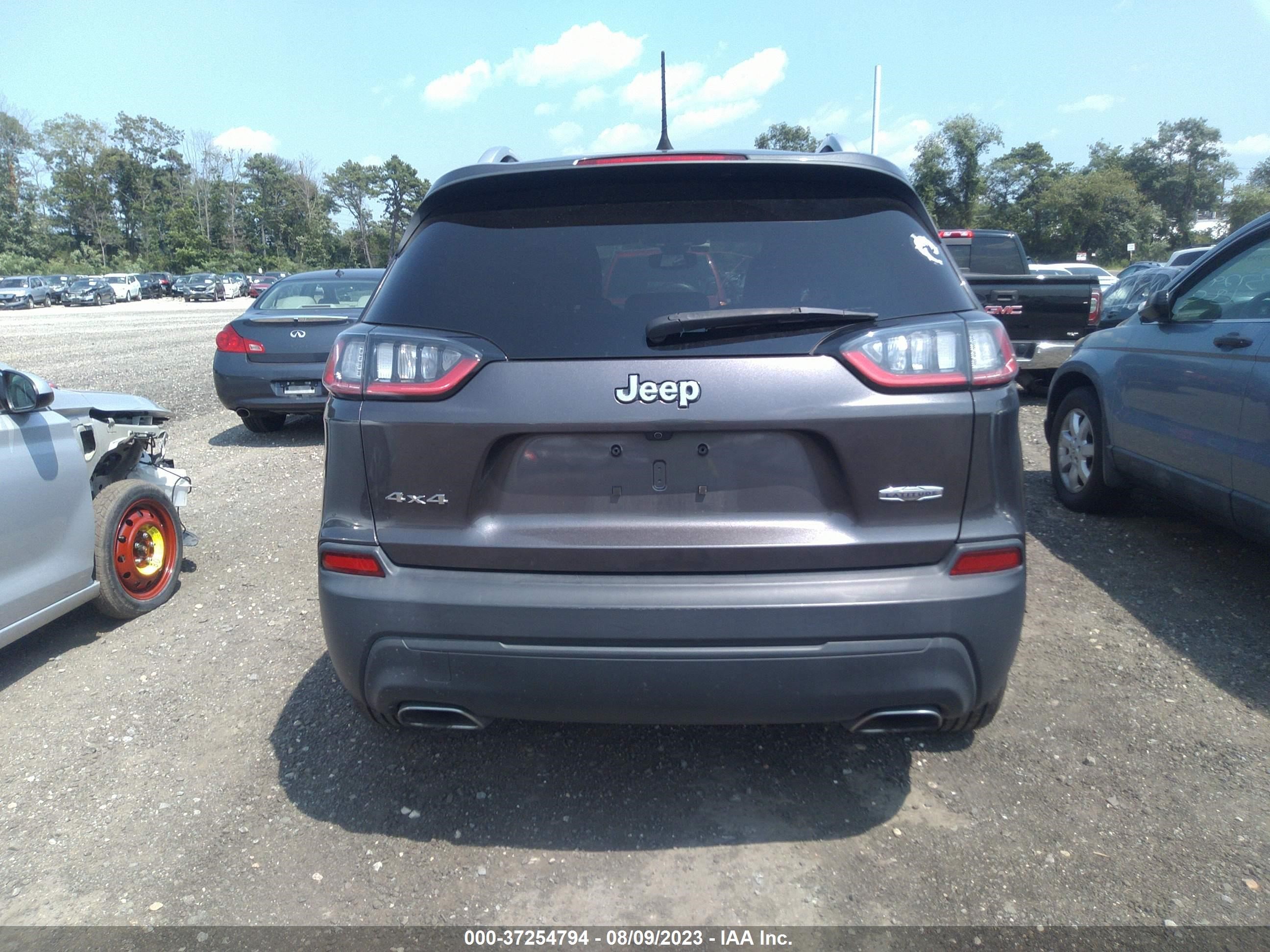 Photo 15 VIN: 1C4PJMLX3KD270590 - JEEP CHEROKEE 