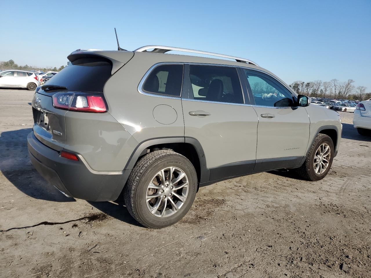 Photo 2 VIN: 1C4PJMLX3KD483958 - JEEP GRAND CHEROKEE 