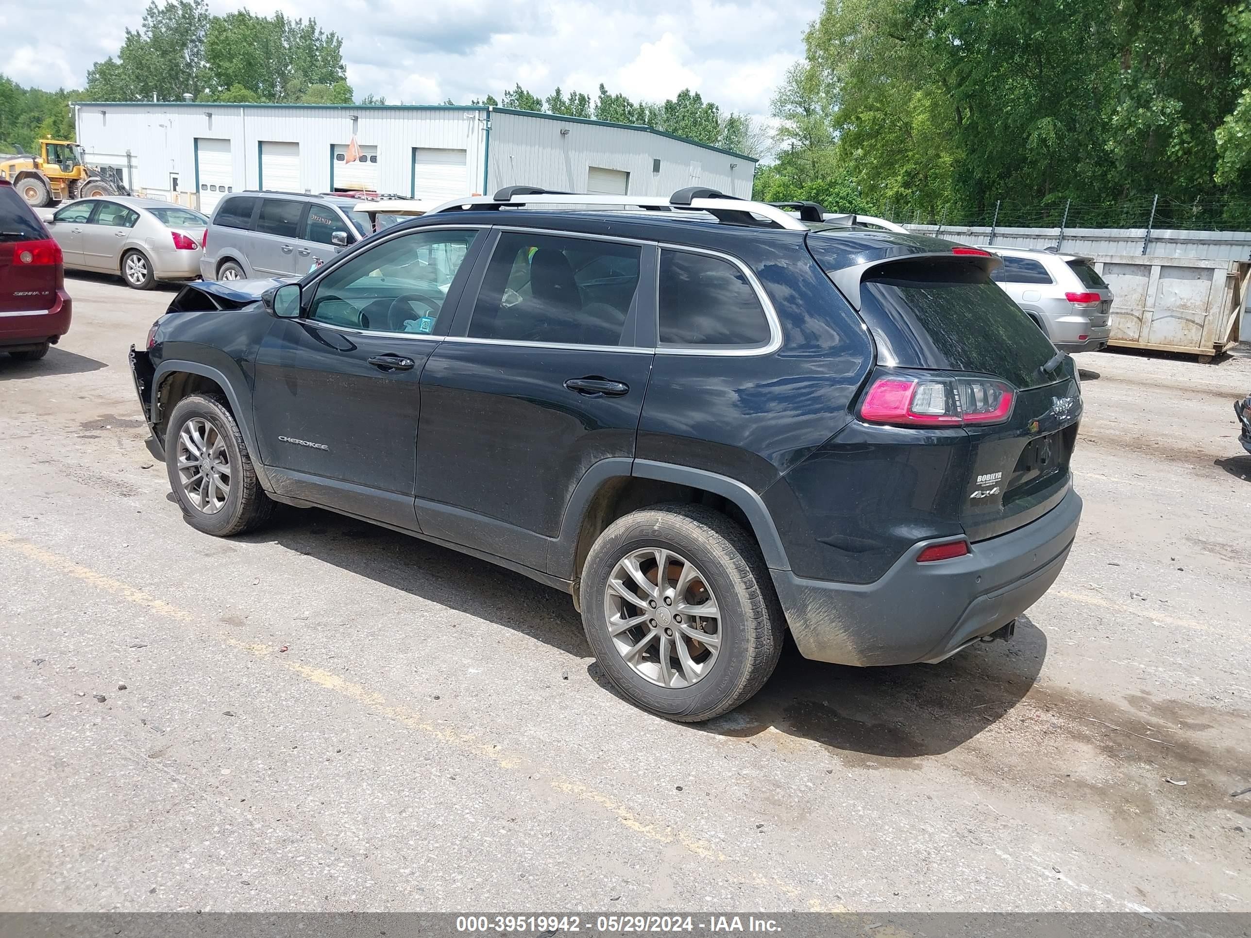 Photo 2 VIN: 1C4PJMLX5KD245173 - JEEP CHEROKEE 