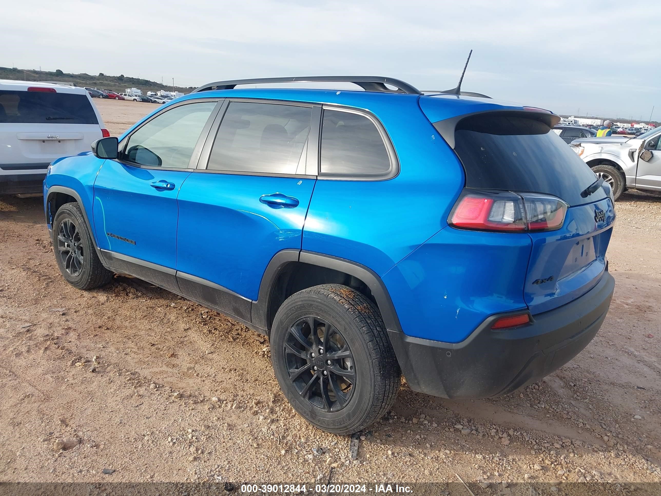 Photo 2 VIN: 1C4PJMMB1PD115188 - JEEP CHEROKEE 