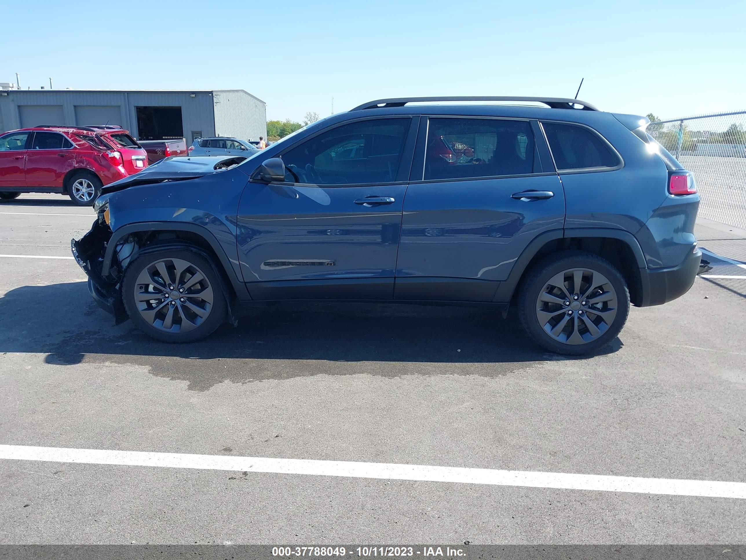 Photo 14 VIN: 1C4PJMMX4MD157443 - JEEP CHEROKEE 