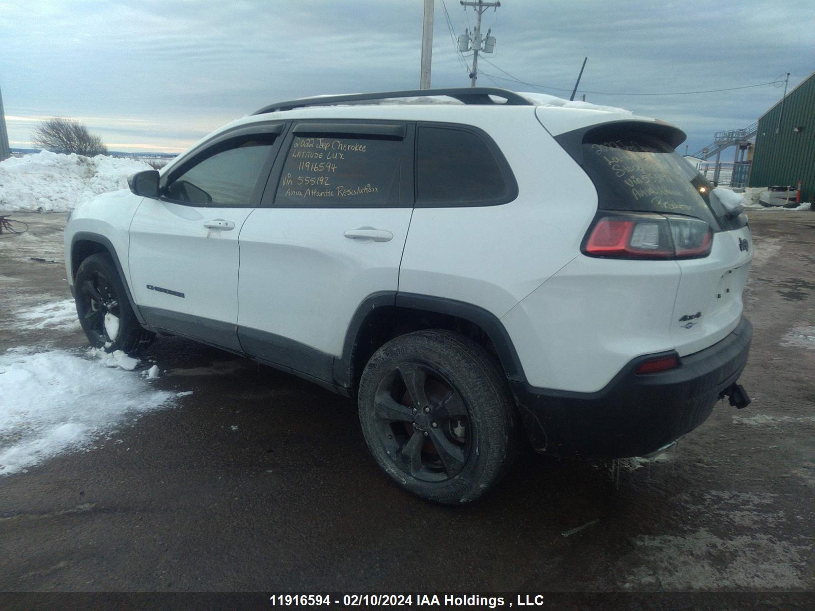 Photo 2 VIN: 1C4PJMMXXND555192 - JEEP CHEROKEE 