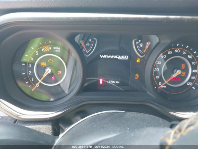 Photo 6 VIN: 1C4PJXAN2RW153746 - JEEP WRANGLER 