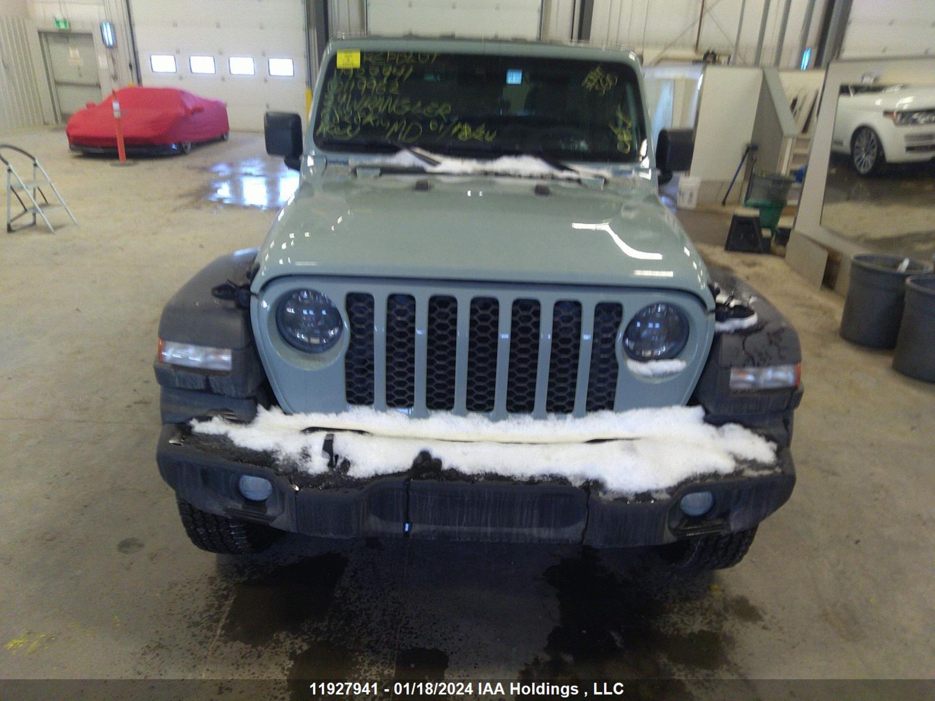 Photo 5 VIN: 1C4PJXAN3RW119962 - JEEP WRANGLER 