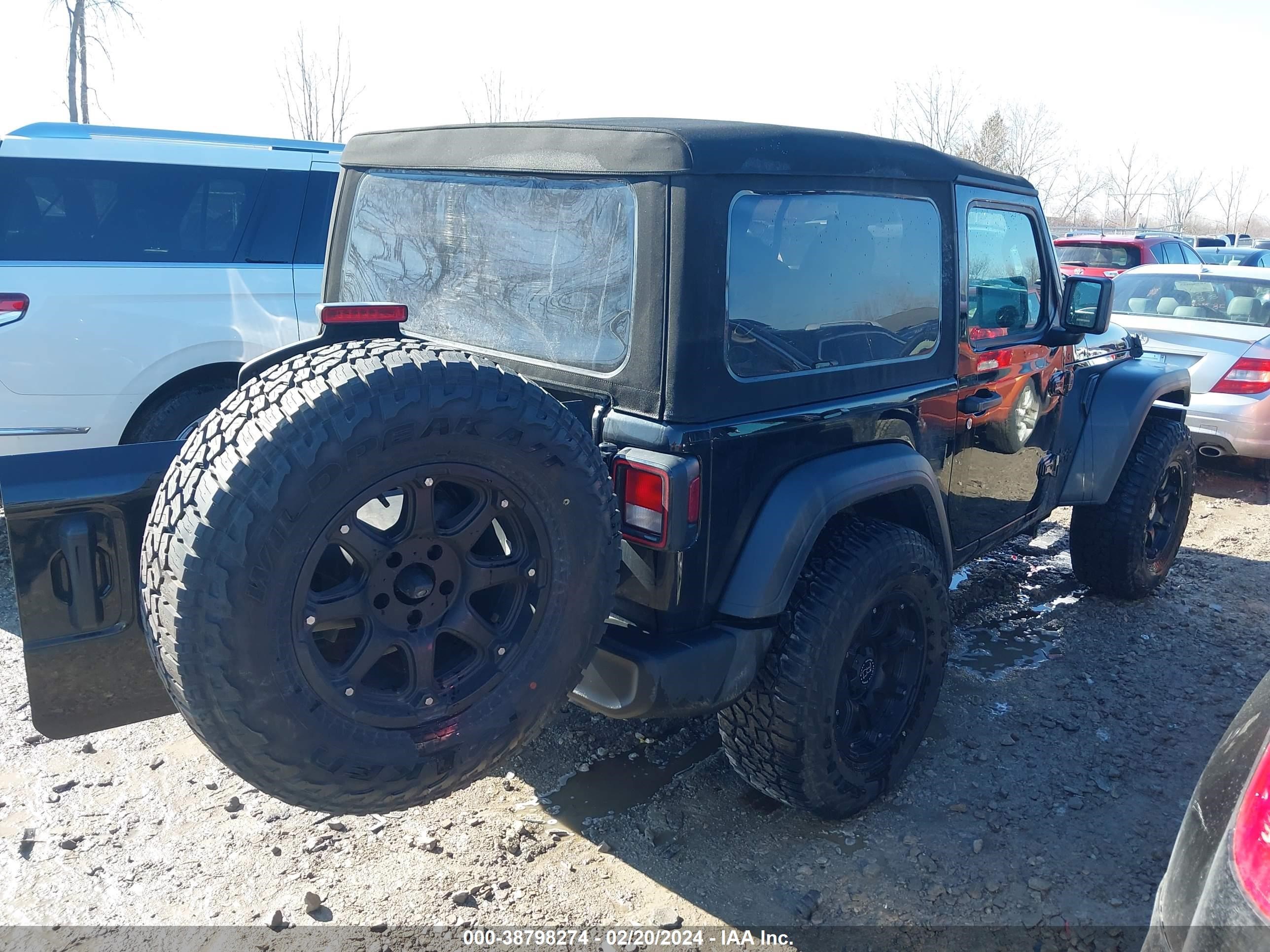 Photo 3 VIN: 1C4PJXAN9RW114037 - JEEP WRANGLER 