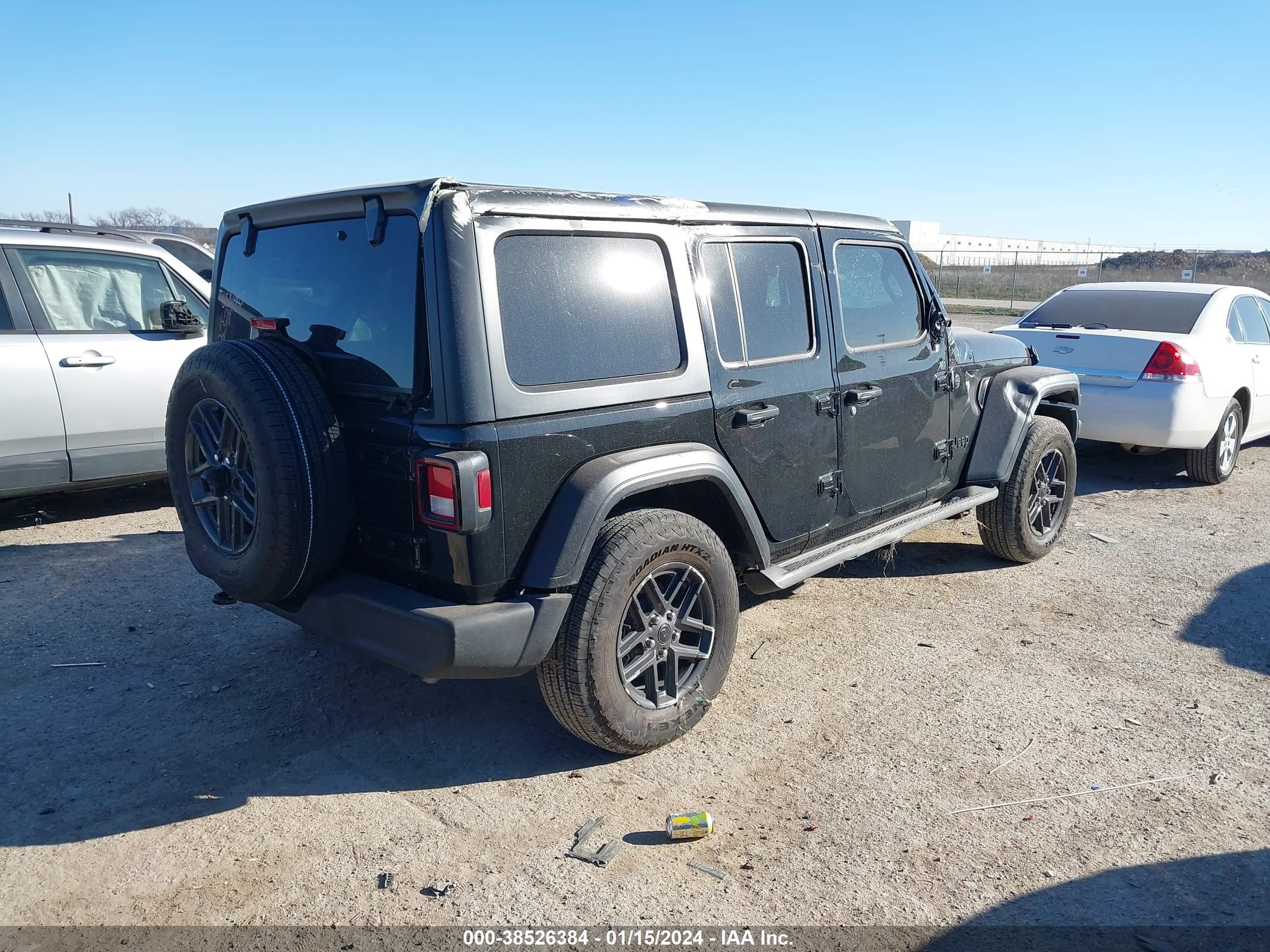 Photo 3 VIN: 1C4PJXDNXRW107402 - JEEP WRANGLER 