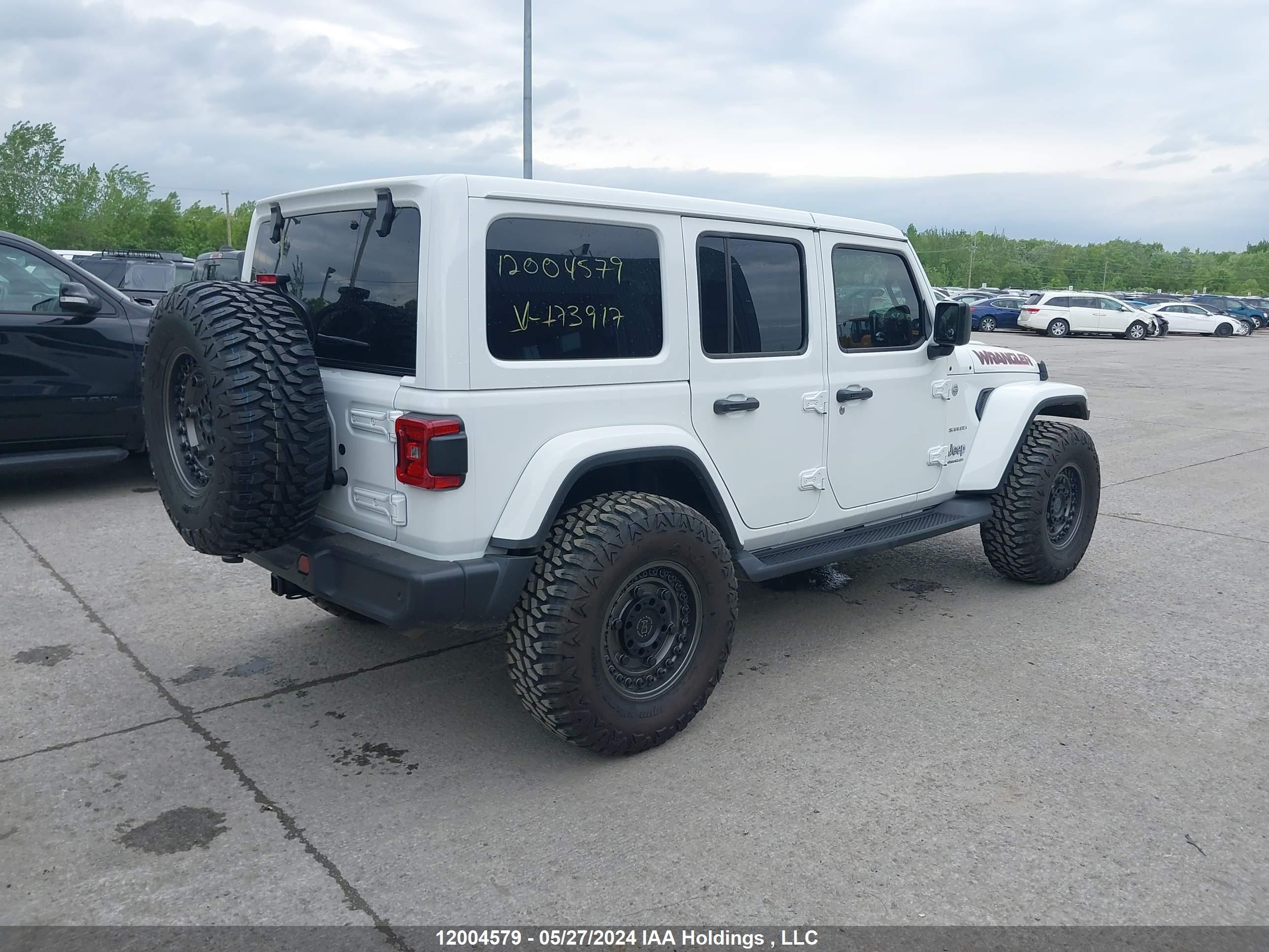 Photo 3 VIN: 1C4PJXEN1RW173917 - JEEP NULL 