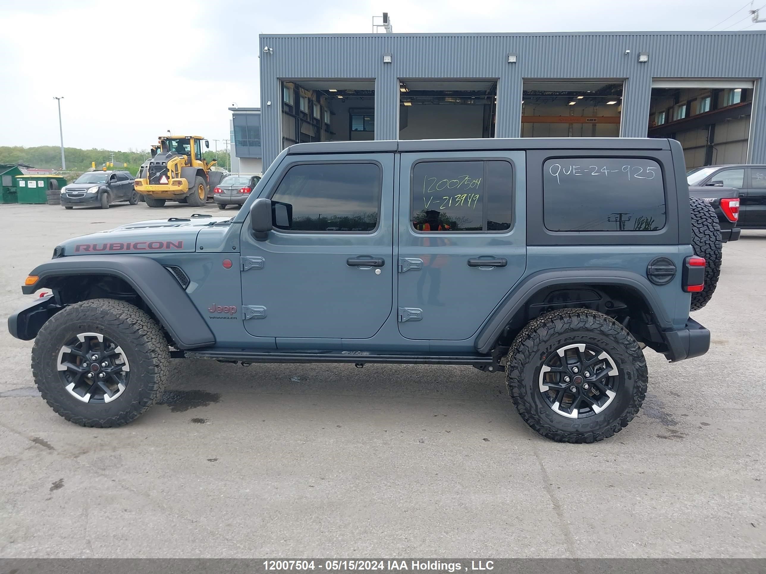 Photo 14 VIN: 1C4PJXFG7RW213949 - JEEP WRANGLER 