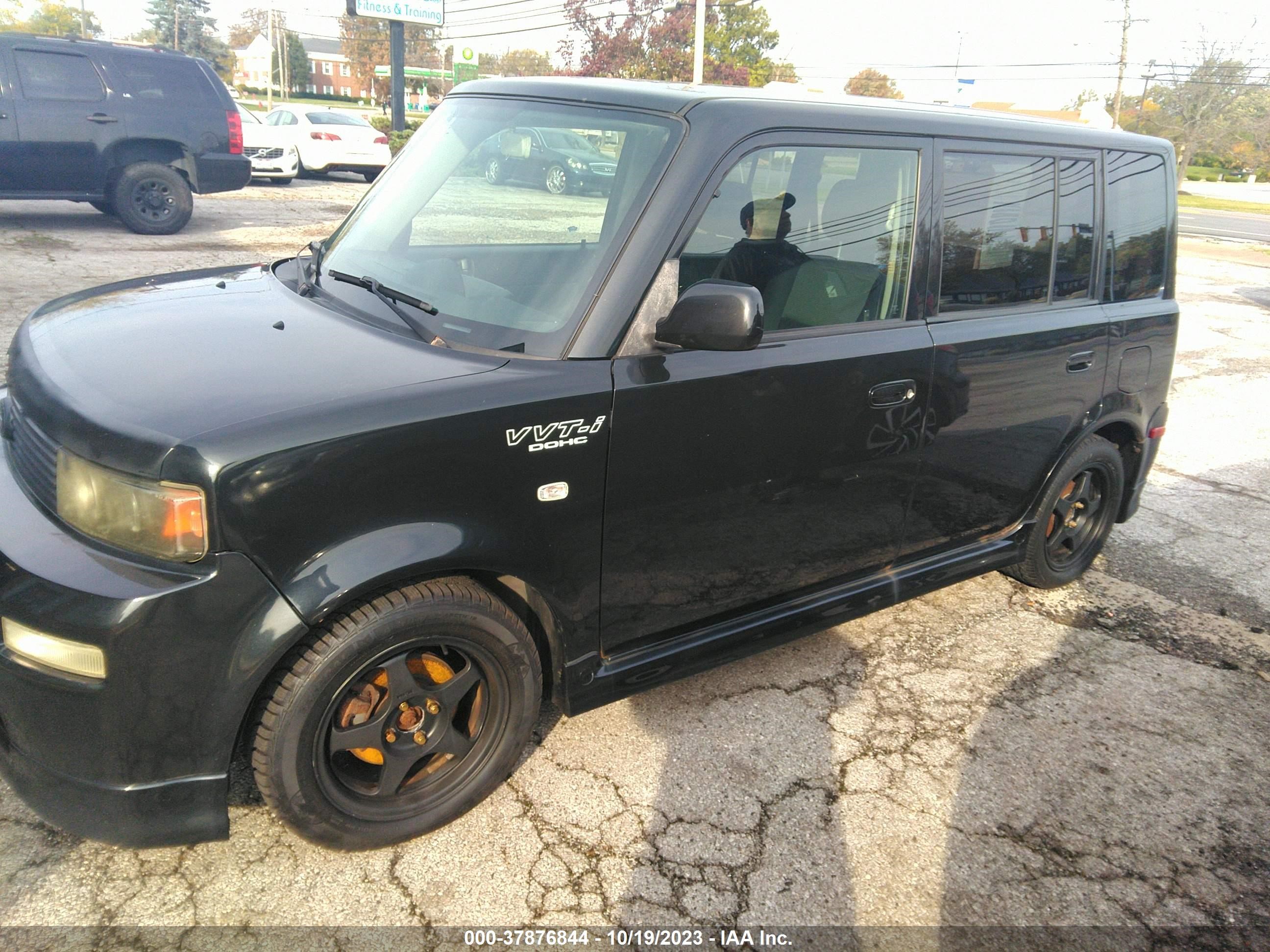 Photo 1 VIN: 1C4RDJAG0DC695372 - SCION XB 