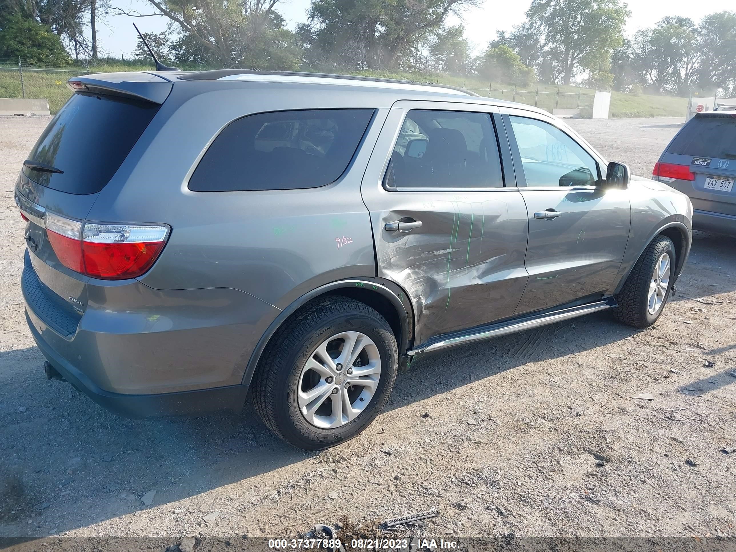 Photo 3 VIN: 1C4RDJDG2CC164149 - DODGE DURANGO 