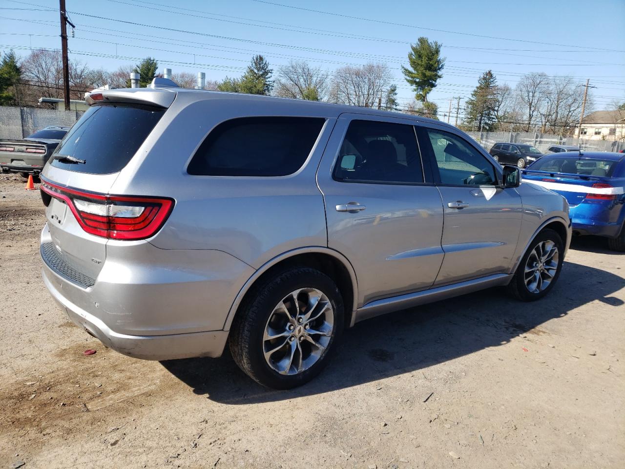 Photo 2 VIN: 1C4RDJDG8KC651905 - DODGE DURANGO 