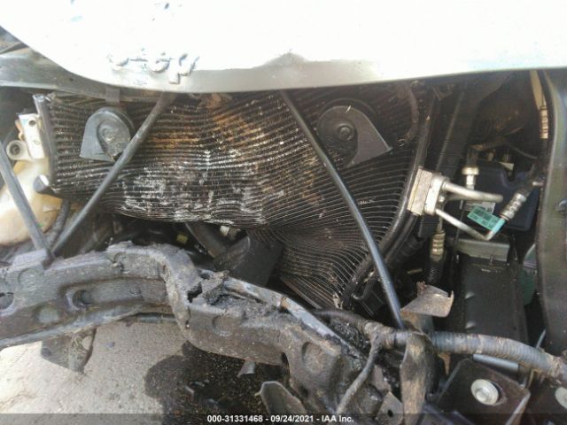 Photo 9 VIN: 1C4RJEAG0DC569710 - JEEP GRAND CHEROKEE 