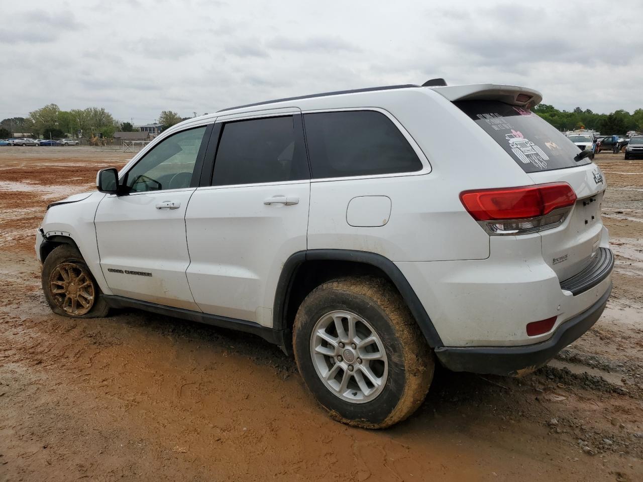 Photo 1 VIN: 1C4RJEAG0JC181811 - JEEP GRAND CHEROKEE 