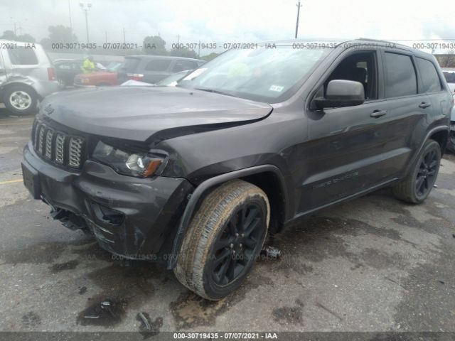 Photo 1 VIN: 1C4RJEAG0JC208358 - JEEP GRAND CHEROKEE 