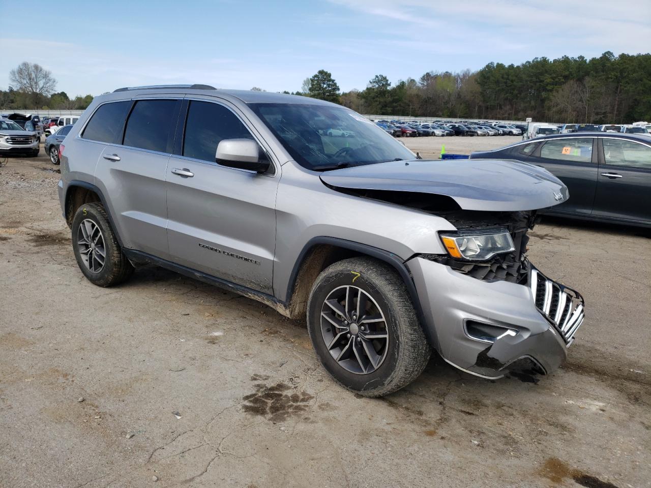 Photo 3 VIN: 1C4RJEAG0JC358762 - JEEP GRAND CHEROKEE 