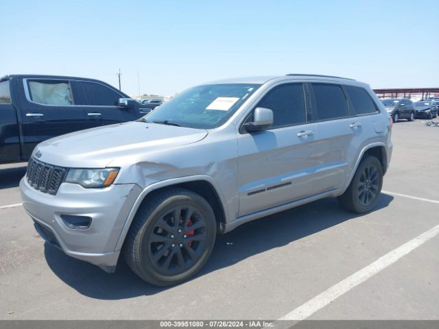 Photo 1 VIN: 1C4RJEAG0JC511883 - JEEP GRAND CHEROKEE 