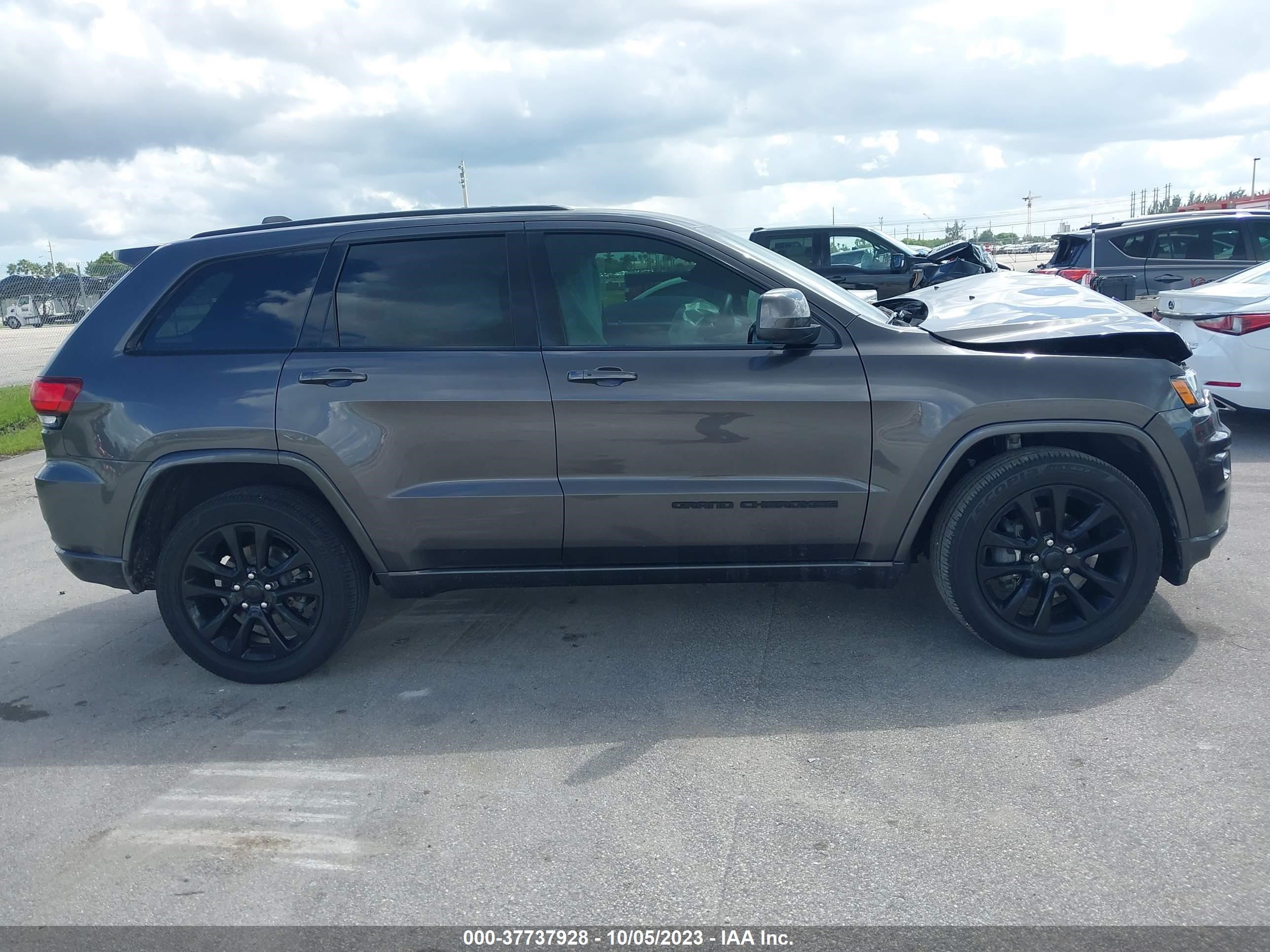 Photo 12 VIN: 1C4RJEAG0KC626002 - JEEP GRAND CHEROKEE 