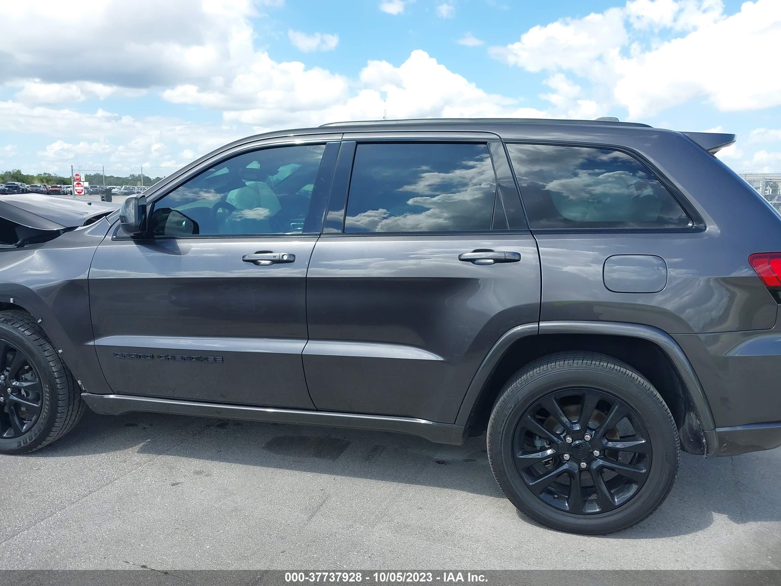 Photo 13 VIN: 1C4RJEAG0KC626002 - JEEP GRAND CHEROKEE 