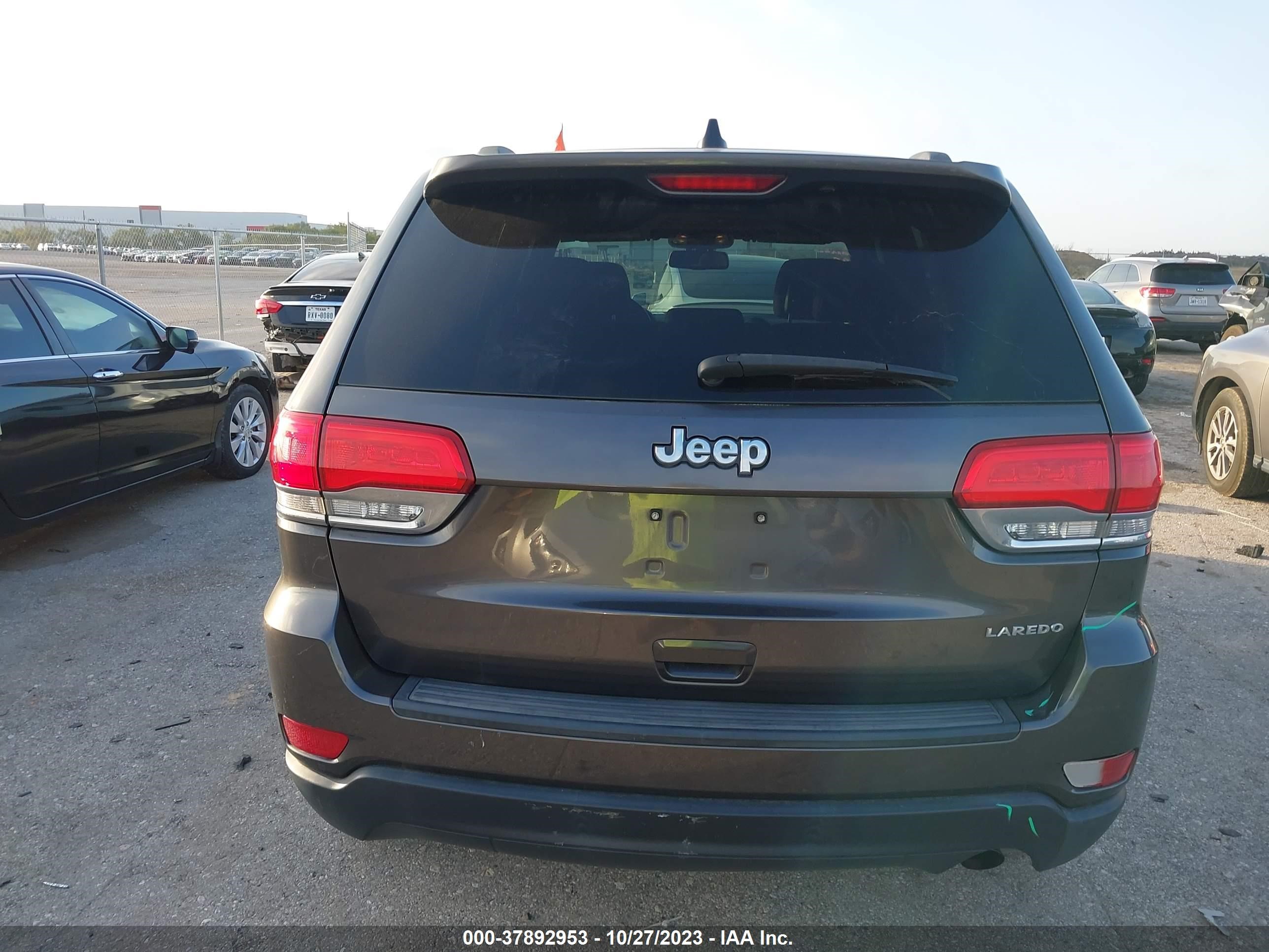 Photo 15 VIN: 1C4RJEAG1FC681046 - JEEP GRAND CHEROKEE 