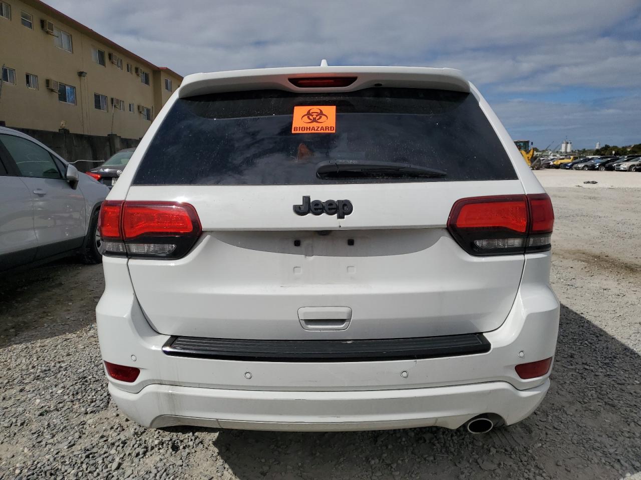 Photo 5 VIN: 1C4RJEAG1JC288897 - JEEP GRAND CHEROKEE 