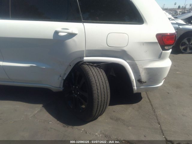 Photo 5 VIN: 1C4RJEAG1JC428334 - JEEP GRAND CHEROKEE 